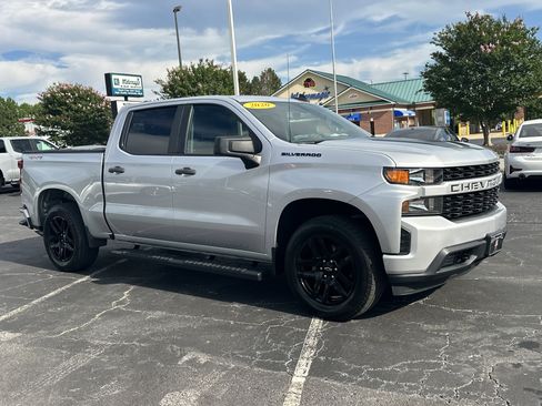 Used 2020 Chevrolet Silverado 1500 Custom w/ Rally Edition AWD/4WD image 2