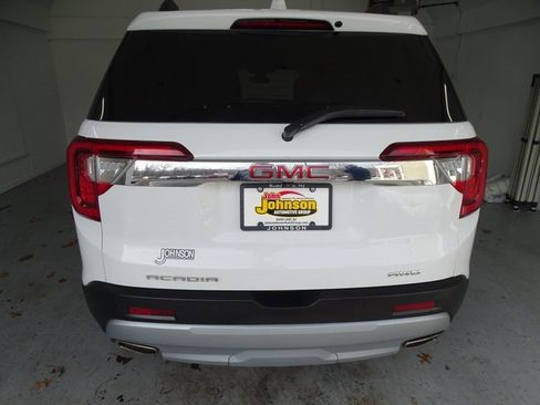 Certified 2023 GMC Acadia SLE w/ Driver Convenience Package image 19