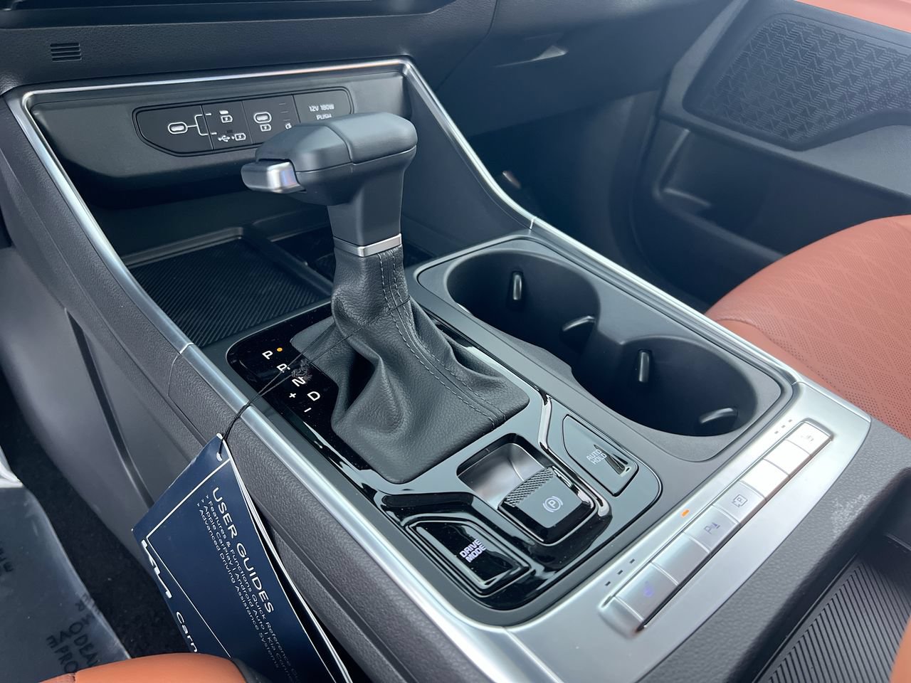 New 2026 Kia Carnival EX FWD image 22