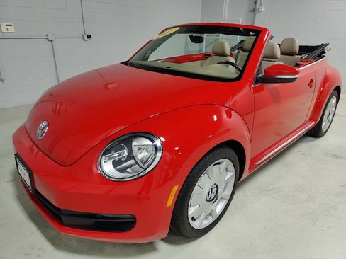 Used 2015 Volkswagen Beetle 1.8T FWD image 19