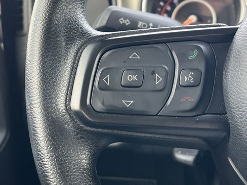 Used 2023 Jeep Gladiator Sport w/ Off Road Group image 13