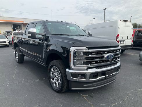 New 2026 Ford F250 King Ranch w/ Chrome Package image 3