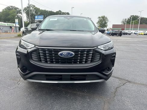Used 2024 Ford Escape Active AWD/4WD image 3