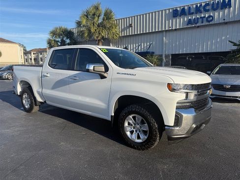 Used 2022 Chevrolet Silverado 1500 LT image 2