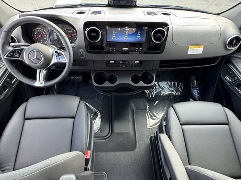 New 2026 Mercedes-Benz Sprinter 2500 image 4