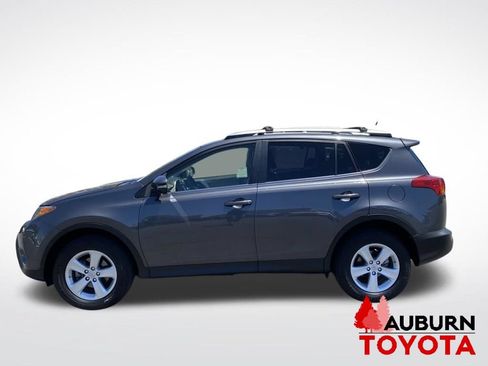 Used 2014 Toyota RAV4 XLE AWD/4WD image 4