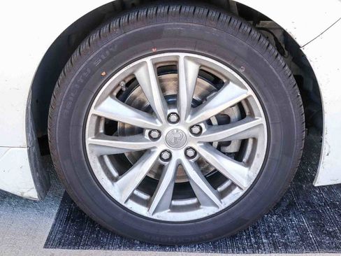 Used 2016 INFINITI Q50 Premium w/ 2.0T Premium Plus Package RWD image 9