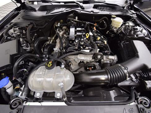 Used 2023 Ford Mustang Premium image 28