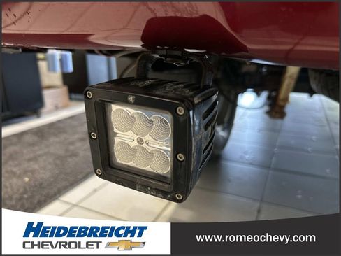 Used 2018 Chevrolet Silverado 1500 LTZ Z71 AWD/4WD image 37