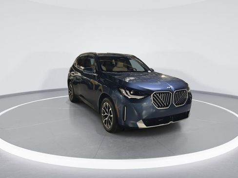 New 2026 BMW X3 xDrive30 w/ Convenience Package image 2