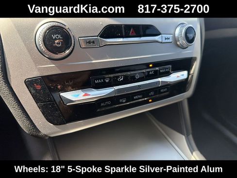 Used 2021 Ford Explorer XLT RWD image 19