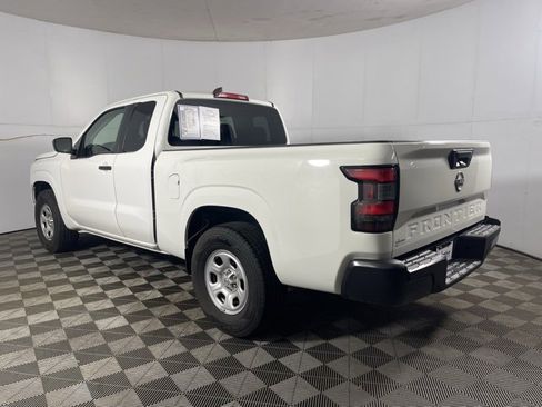 Used 2024 Nissan Frontier S w/ S Utility Package image 2