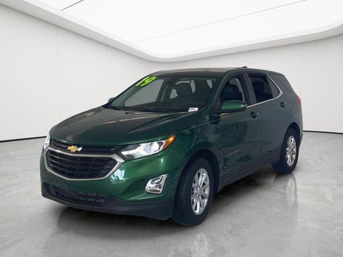 Used 2019 Chevrolet Equinox LT w/ Driver Convenience Package FWD image 5