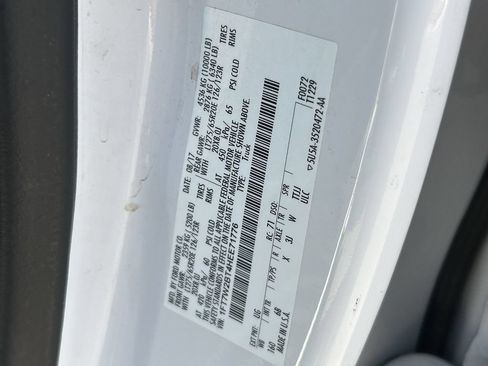 Used 2017 Ford F250 Lariat w/ Chrome Package AWD/4WD image 33