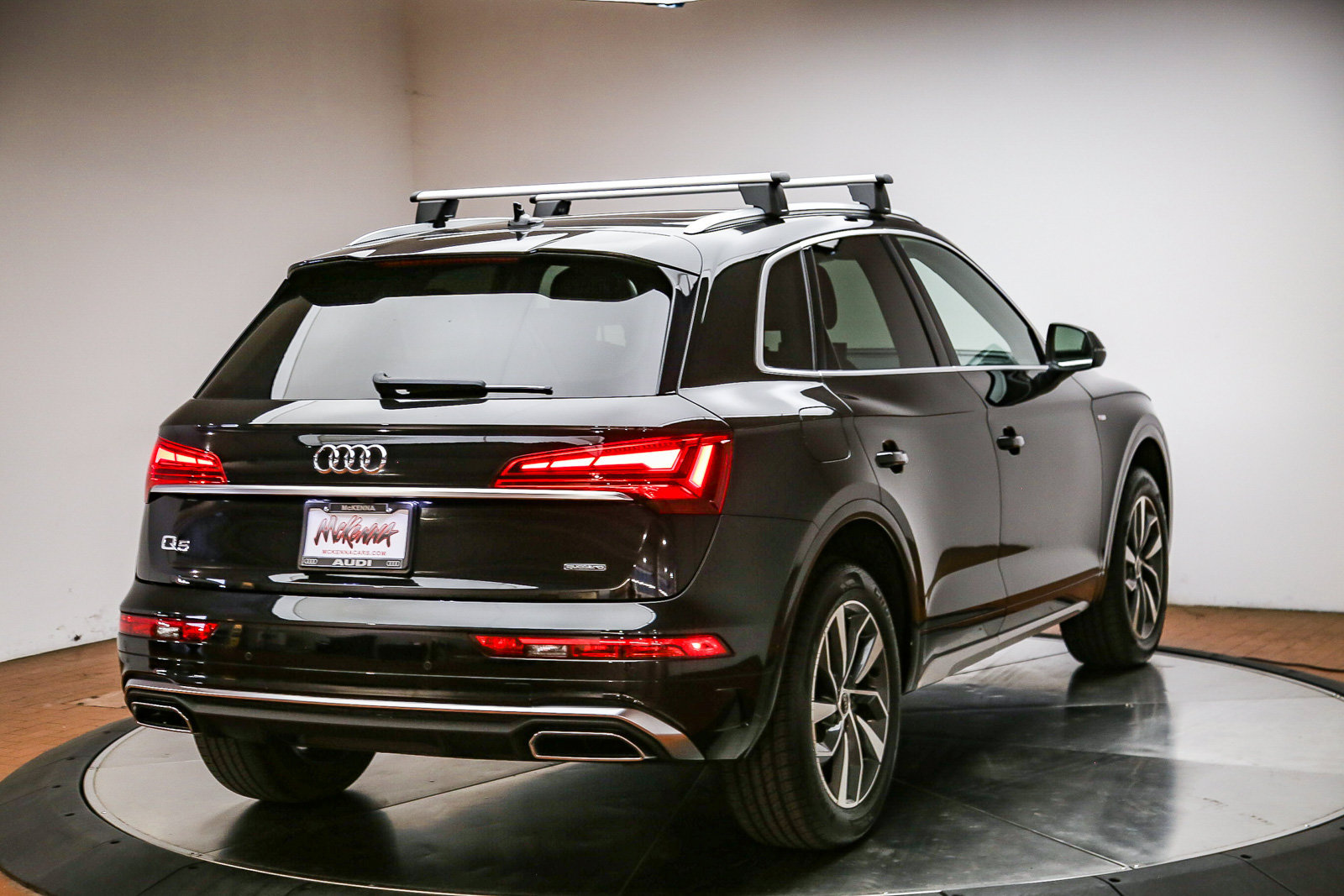 Certified 2023 Audi Q5 2.0T Premium w/ Convenience Package AWD/4WD image 7
