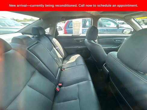 Used 2016 Nissan Altima 2.5 SL w/ 2.5 Technology w/LED Package FWD image 7
