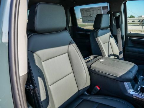 New 2026 Chevrolet Silverado 1500 LT w/ All Star Edition Plus AWD/4WD image 19