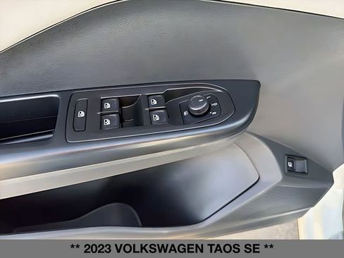 Used 2023 Volkswagen Taos SE w/ Panoramic Sunroof Package AWD/4WD image 14