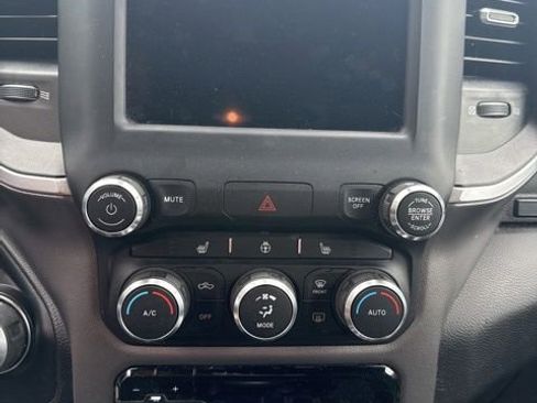 Used 2019 RAM 1500 Big Horn AWD/4WD image 7