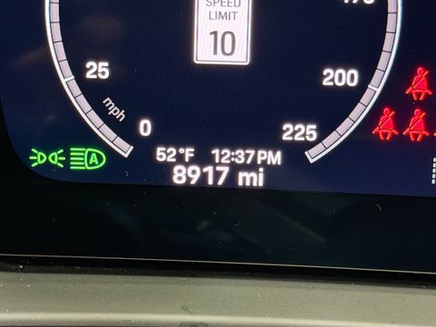 Certified 2025 Porsche Cayenne Turbo image 41