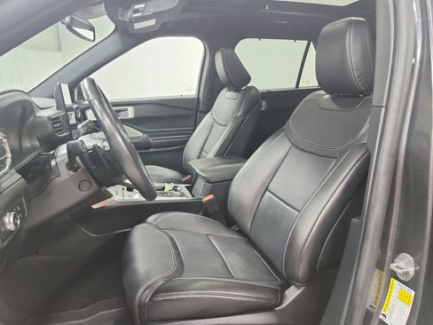 Used 2020 Ford Explorer ST w/ ST Street Pack AWD/4WD image 19