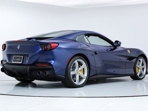 Certified 2023 Ferrari Portofino M image 15