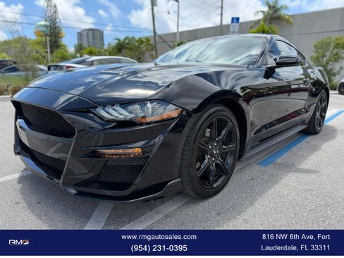Used 2020 Ford Mustang Premium w/ Equipment Group 201A RWD image 8