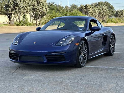 Used 2021 Porsche 718 Cayman S RWD image 5