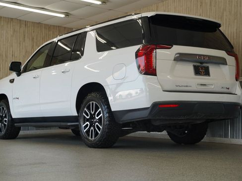 Used 2021 GMC Yukon XL AT4 w/ Rear Media and Nav Package AWD/4WD image 7