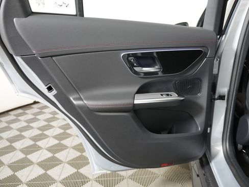 Certified 2026 Mercedes-Benz GLC 43 AMG 4MATIC image 27