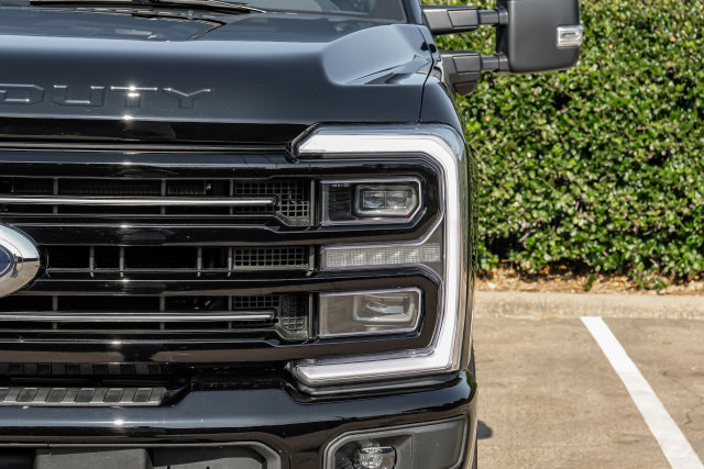 Used 2025 Ford F350 Platinum AWD/4WD image 79