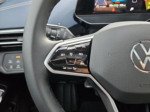 New 2025 Volkswagen ID.4 Pro S Plus image 20