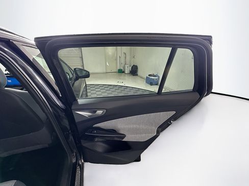 Used 2024 Volkswagen ID.4 2WD image 29