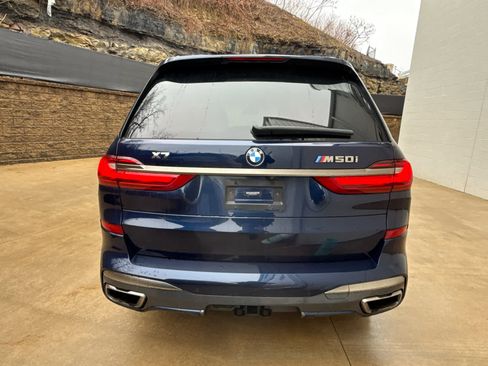 Used 2021 BMW X7 M50i image 4