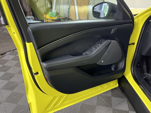 Used 2025 Ford Mustang Mach-E Premium AWD/4WD image 16