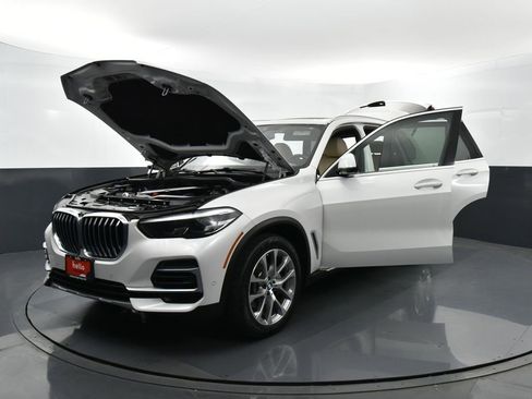 Used 2022 BMW X5 sDrive40i w/ Premium Package image 39