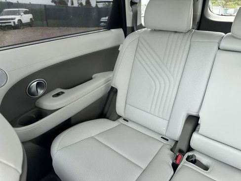 New 2026 Hyundai Palisade SEL AWD/4WD image 3