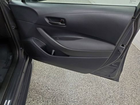 Used 2024 Toyota Corolla LE image 18