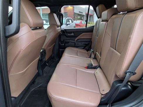 Certified 2025 Toyota 4Runner Limited image 15