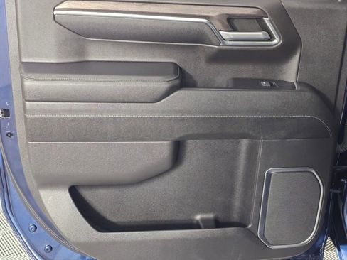 Used 2023 Chevrolet Silverado 1500 LTZ image 41