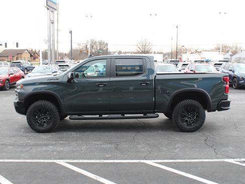 New 2026 Chevrolet Silverado 1500 ZR2 w/ Dark Appearance Package image 6