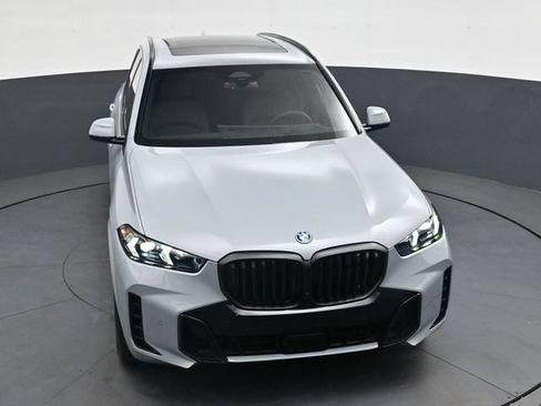 Used 2026 BMW X5 xDrive50e w/ Executive Package AWD/4WD image 31