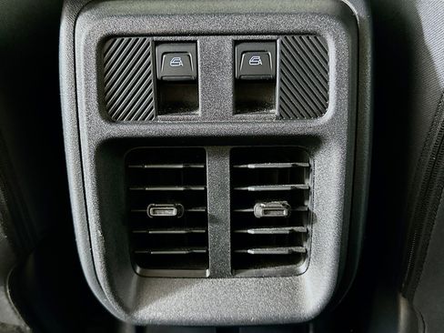 Used 2025 Ford Bronco Big Bend image 28