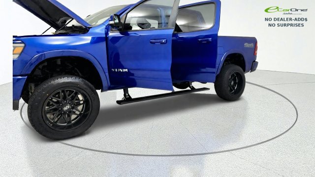 Used 2019 RAM 1500 Laramie w/ Sport Appearance Package AWD/4WD image 13