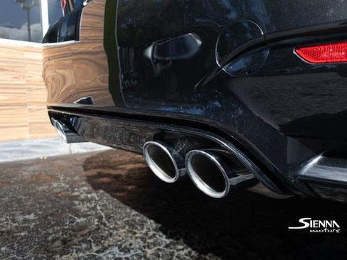 Used 2018 BMW M4 Convertible image 20