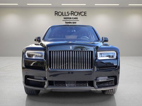 Used 2023 Rolls-Royce Cullinan Black Badge w/ Leather Finishing Pack image 9