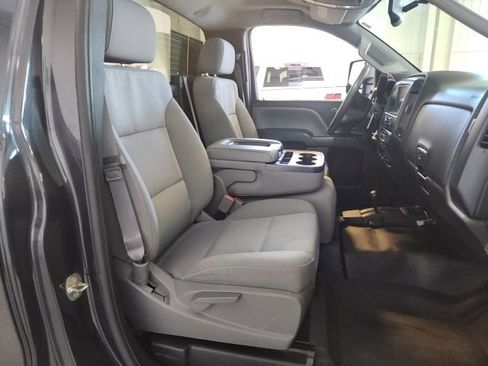 Used 2016 Chevrolet Silverado 2500 W/T w/ WT Convenience Package AWD/4WD image 12