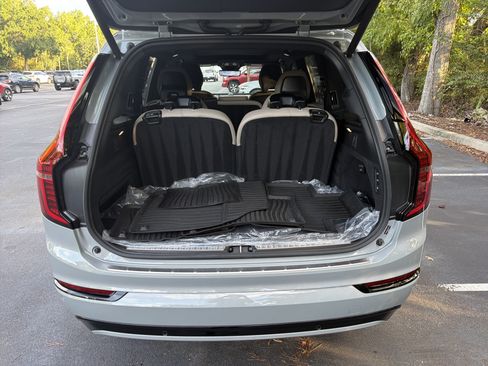 Used 2026 Volvo XC90 B6 Ultra w/ Lounge Package AWD/4WD image 34