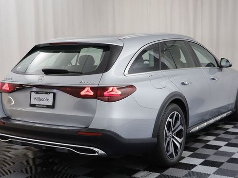 Used 2025 Mercedes-Benz E 450 4MATIC All-Terrain Wagon image 16