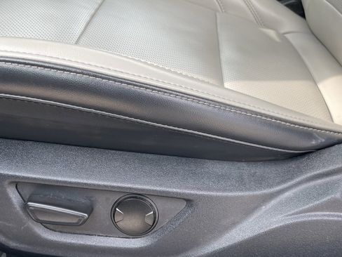 Used 2024 Ford Mustang Premium image 22